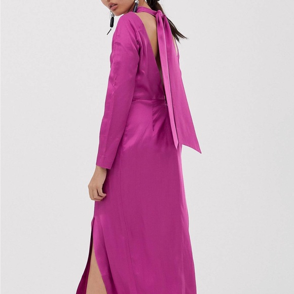 ASOS MIDI DRESS WITH CROSS OVER DETAIL - Picture 2 of 5